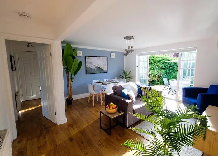 Riverwalk Apartment One